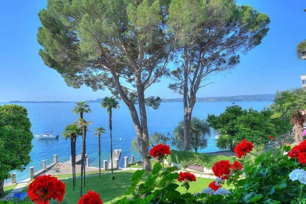 Appartamento 33 Rose Gardone Riviera Esterno foto
